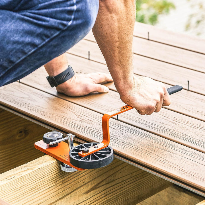 CAMO Lever Deck Board Bending, Straightening and Locking Tool for Faster & Easier Deck Installation